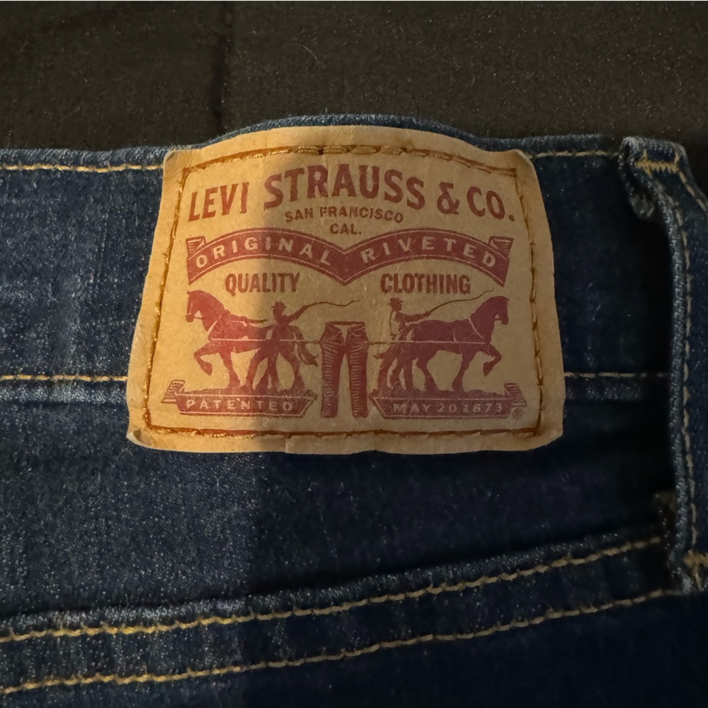 Levi High Rise Super Skinny Jeans 29-Long